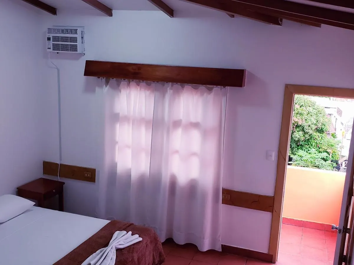 Hotel Crossman Puerto Ayora