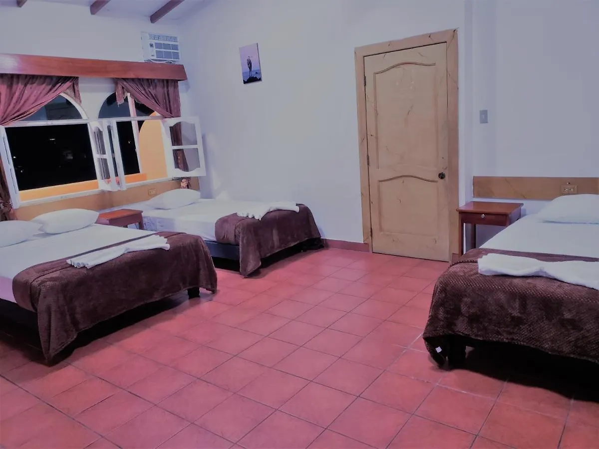 Hotel Crossman  Puerto Ayora (Galapagos Islands)