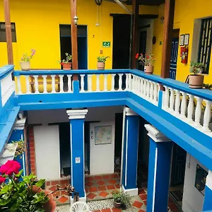 Blue Door Housing Historic Hotel Quito